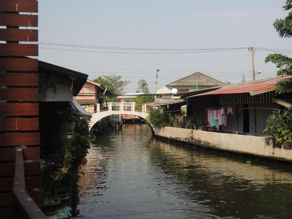 Aiims Tales Canal Boutique House Hotell Bangkok Eksteriør bilde